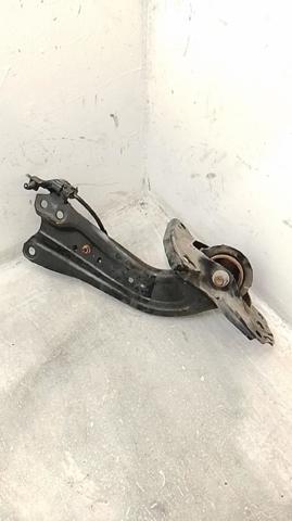 48760F4010 TOYOTA Brazo longitudinal inferior derecho de la suspensión trasera  comprar en Oviedo