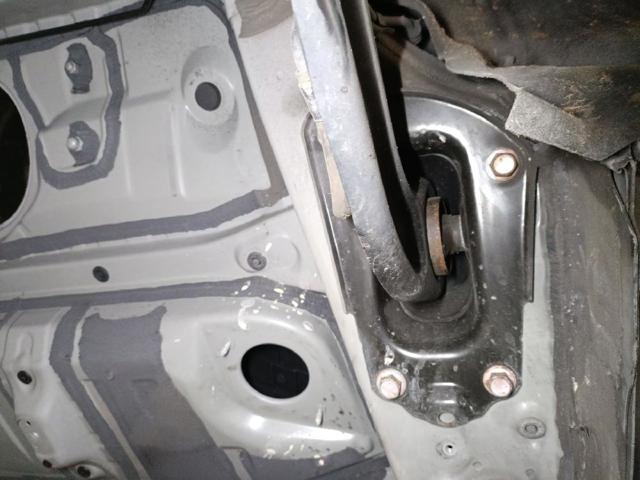 TOYOTA 48760F4010 Brazo longitudinal inferior derecho de la suspensión trasera  disponible Lugo