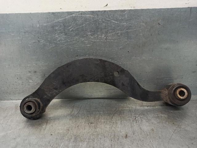 4877012010 Brazo superior de suspensión trasera izquierdo/derecho  en stock Sabadell