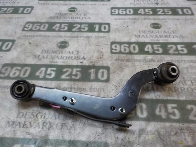 4877042040 Toyota