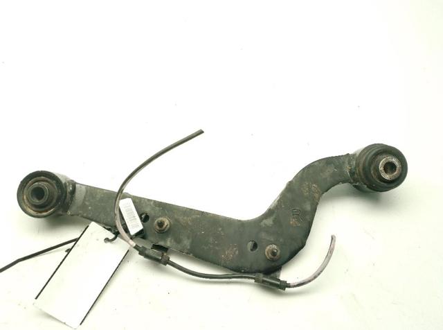 4877042040 TOYOTA Brazo superior derecho de la suspensión trasera  comprar en Oviedo