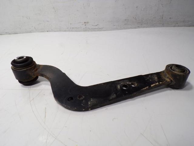 4877042040 TOYOTA Brazo superior derecho de la suspensión trasera  comprar en Oviedo