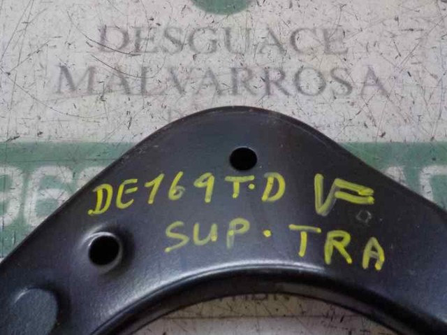 48770F4010 Brazo superior derecho de la suspensión trasera comprar Girona