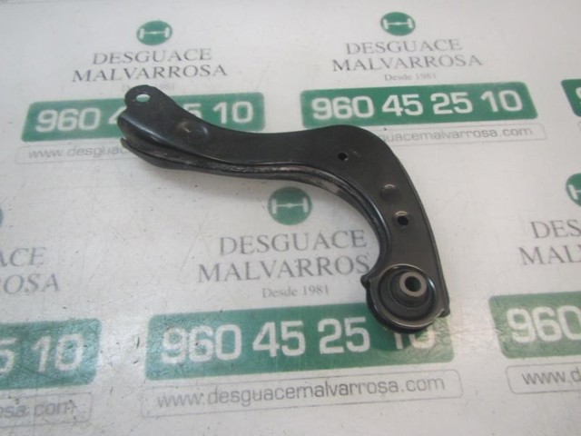 48770F4010 Brazo superior derecho de la suspensión trasera comprar Girona