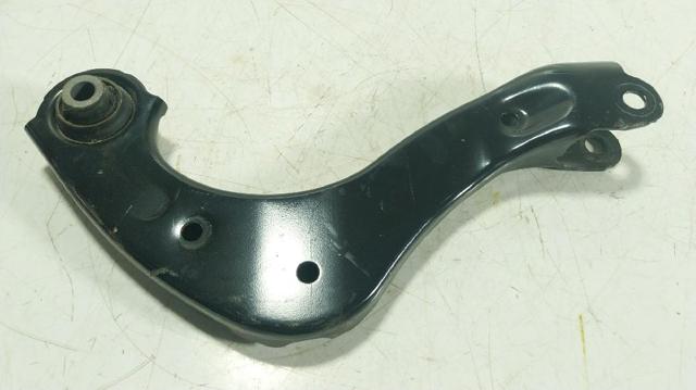 TOYOTA 48790F4010 Brazo superior izquierdo de la suspensión trasera  disponible Lugo