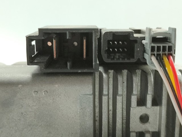 488106771R Columna dirección  en stock Castellón