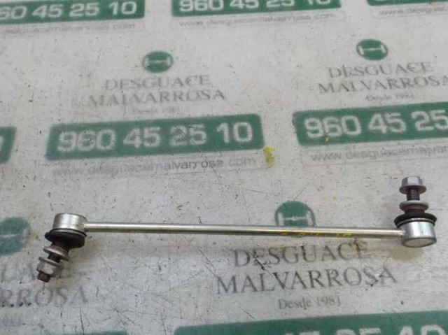 Soporte de barra estabilizadora delantera Toyota C-HR X10