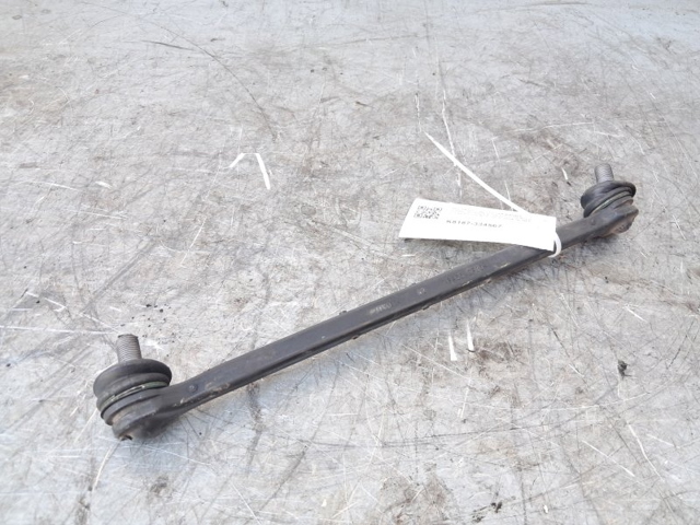 Soporte de la barra estabilizadora delantera Toyota Yaris  (2020-2026)