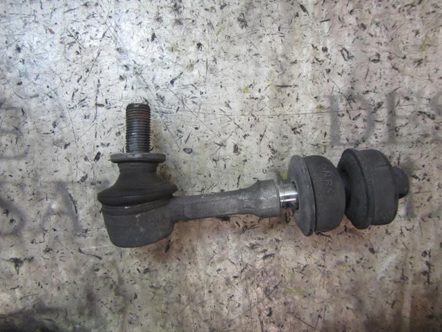 Soporte de barra estabilizadora trasera Toyota Auris E15