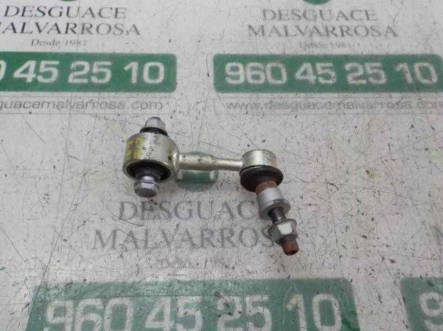 Soporte de barra estabilizadora trasera Toyota C-HR X10