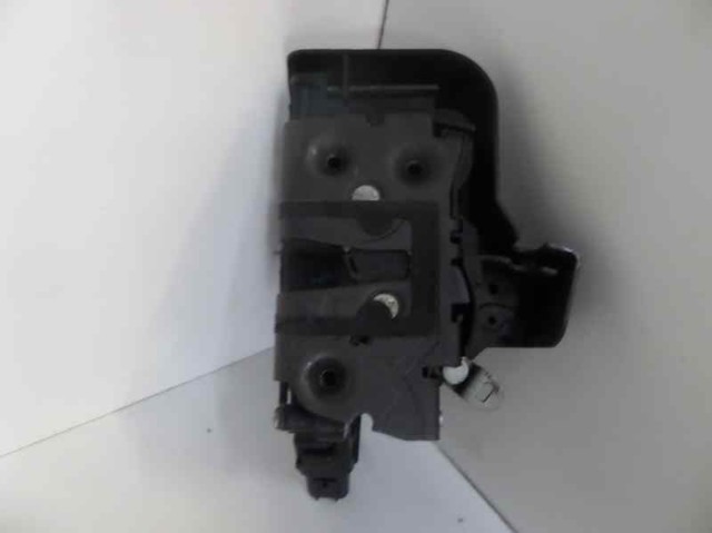FORD 4892360 Cerradura de puerta delantera derecha  en stock Terrassa