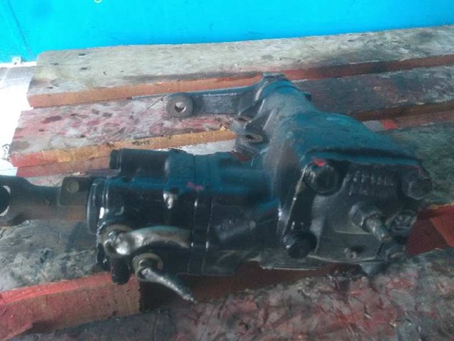 Engranaje de dirección (reductor) Nissan Terrano 2 R20