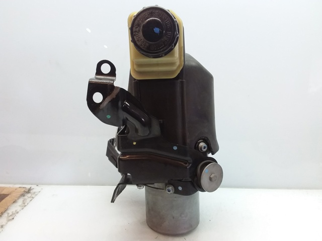 491100023R RENAULT Bomba de dirección asistida  comprar en Jaén