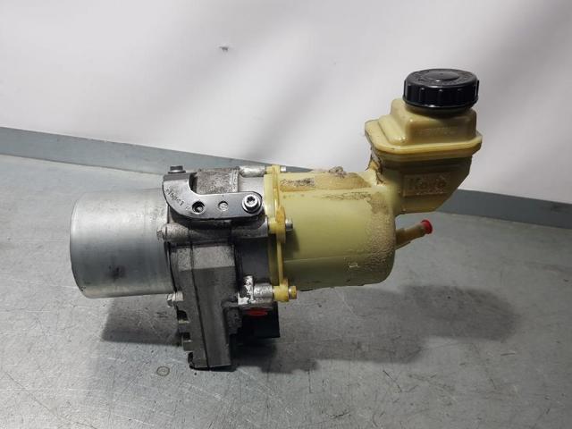 491100033R Bomba de dirección asistida  disponible Burgos