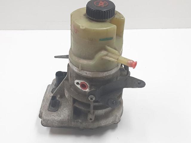 491100616R RENAULT Bomba de dirección asistida  comprar en Oviedo