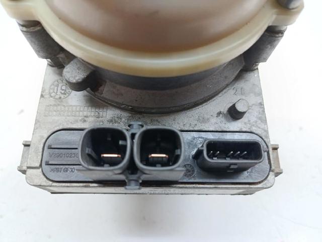 491101292R Bomba de dirección asistida  disponible Málaga