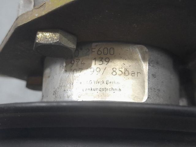 Bomba hidráulica de dirección Nissan Primera P11