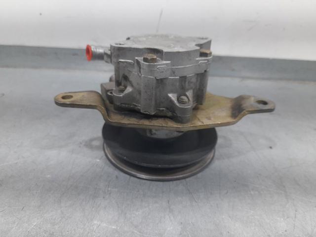 Bomba hidráulica de dirección Nissan Primera P11