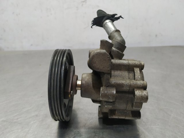 RENAULT 491103834R Bomba de dirección comprar Pamplona
