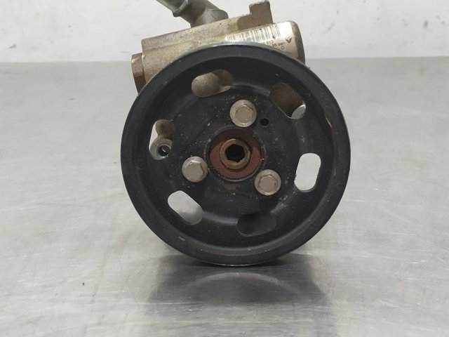 RENAULT 491103834R Bomba de dirección asistida  comprar en Ponferrada