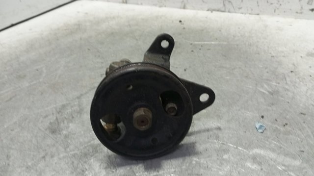 491103X01A NISSAN Bomba de dirección  en stock Huelva