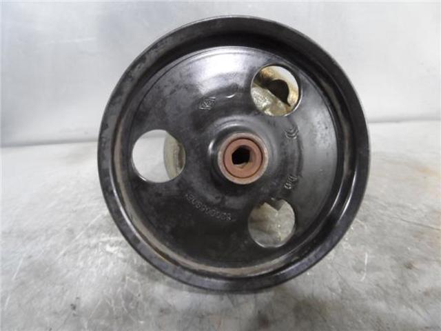 RENAULT 491108049R Bomba de dirección asistida  disponible Valladolid