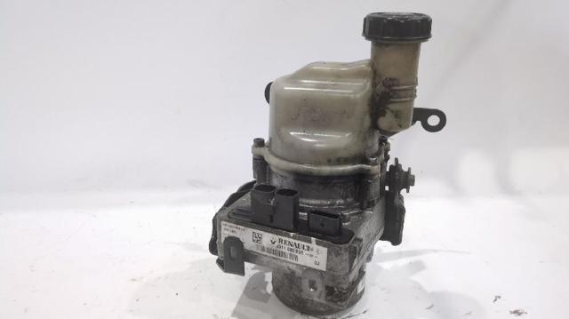 RENAULT 491108089R Bomba de dirección  en stock Salamanca