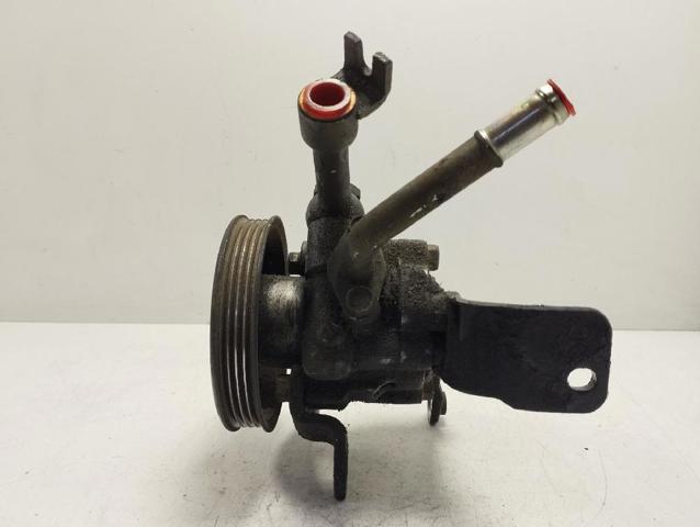 49110EB300 NISSAN Bomba de dirección comprar Bilbao