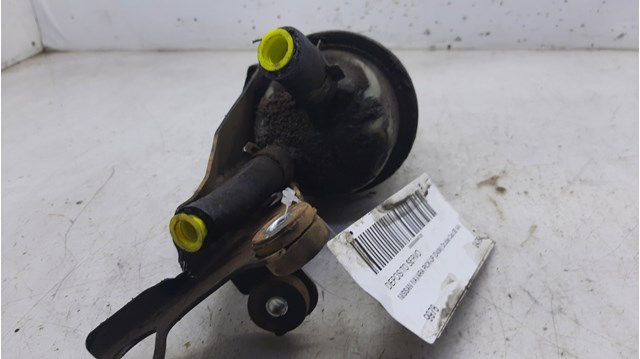 Depósito de bomba de dirección hidráulica Nissan Navara D40M