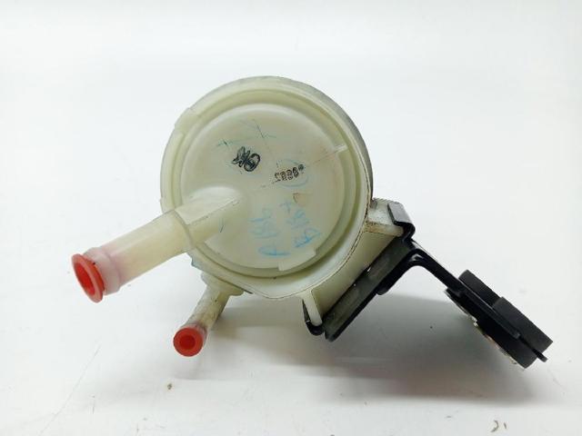 Depósito de bomba de dirección hidráulica Nissan Navara D23, D23T