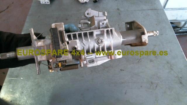 Caja de dirección 49200EA015 NISSAN