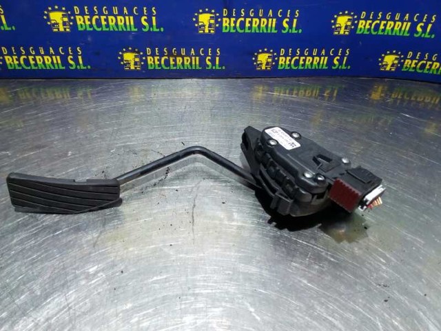 Pedal de acelerador 4940083E00 Suzuki