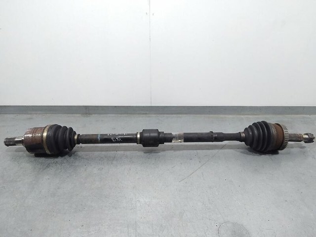 Semieje delantero derecho 495001F200 HYUNDAI