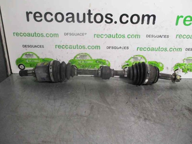 Árbol de transmisión delantero izquierdo 495001G010 Hyundai/Kia