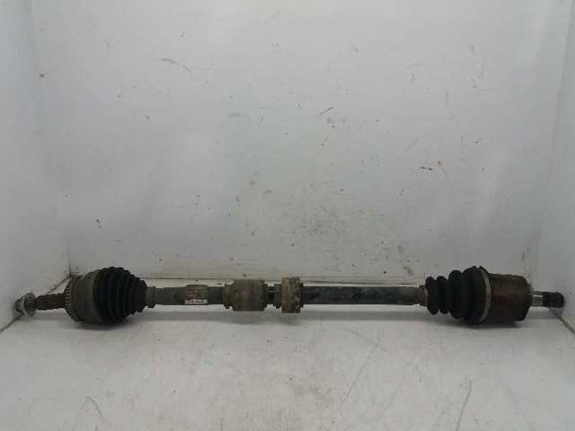 HYUNDAI 495001H211 Semieje delantero derecho  en stock Terrassa