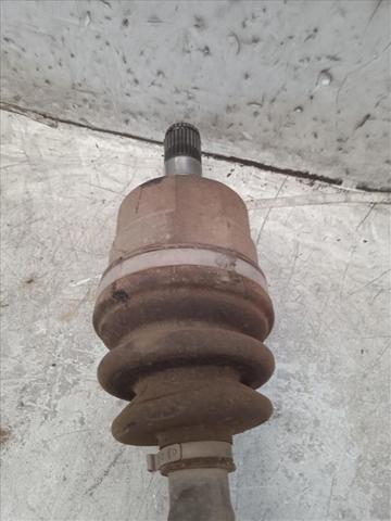 HYUNDAI 495002L210 Semieje delantero derecho  en stock Terrassa