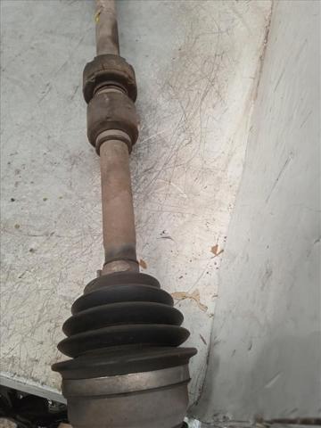 HYUNDAI 495002L210 Semieje delantero derecho  en stock Salamanca