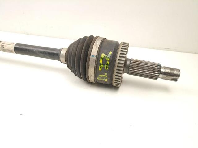 49500D7200 Semieje delantero izquierdo  en stock Granada