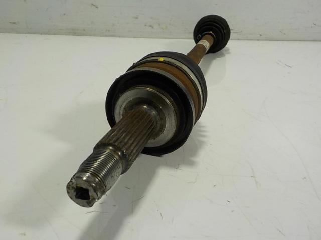 49500H8000 Semieje delantero izquierdo  disponible Burgos
