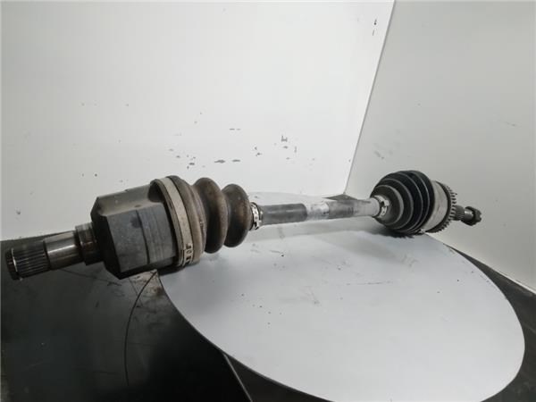 HYUNDAI 495011D700 Semieje delantero izquierdo  en stock Salamanca