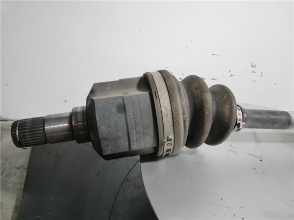 495011D700 HYUNDAI Semieje delantero izquierdo comprar Madrid