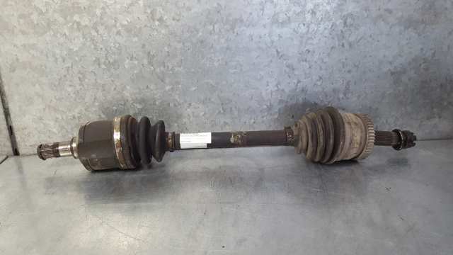 Semieje delantero izquierdo 495011F420 HYUNDAI