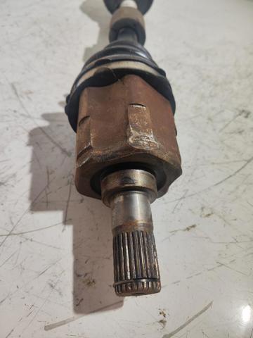 495011H211 HYUNDAI Semieje delantero izquierdo comprar Bilbao