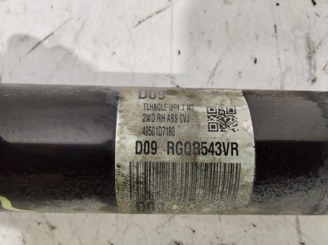 Semieje delantero derecho 49501D7180 HYUNDAI