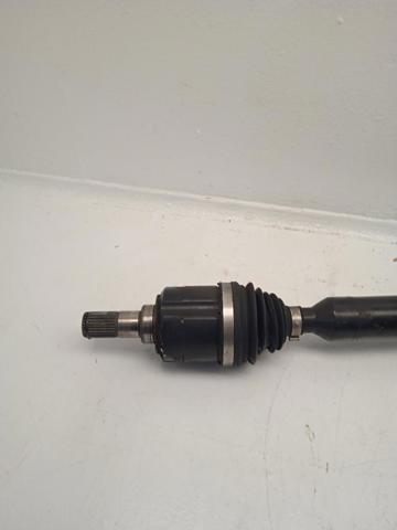 49501D7180 HYUNDAI Semieje delantero derecho  en stock Huelva