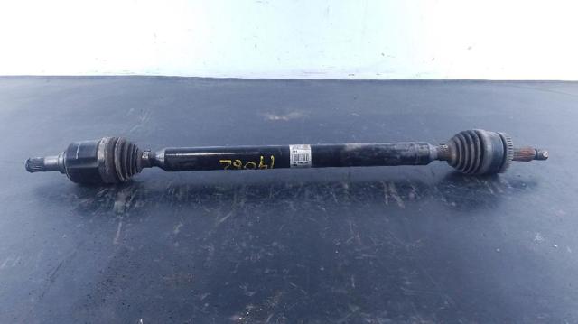 Semieje delantero derecho 49501D7180 HYUNDAI