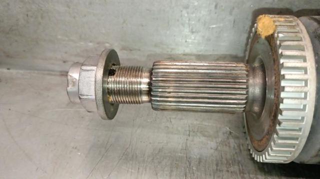 49501D7200 HYUNDAI Semieje delantero derecho comprar Bilbao