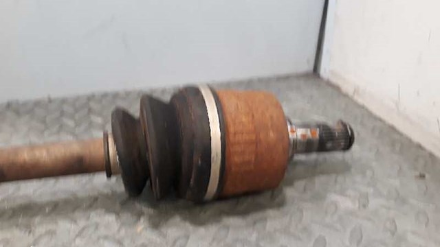 4960026211 HYUNDAI Semieje  en stock Gandía