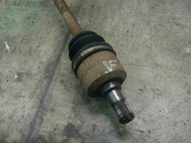 4960026211 HYUNDAI Semieje  en stock Córdoba