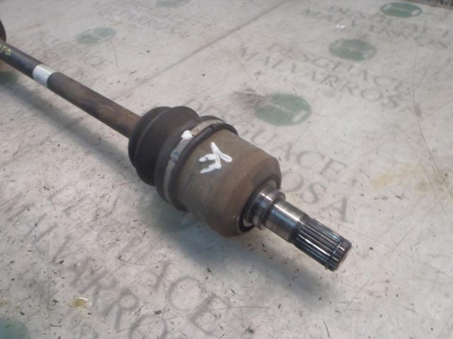 496002E000 HYUNDAI Semieje comprar Madrid